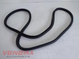 Used Boot lid seal BMW 1 serie (E88) 118d 16V Price € 24,99 Margin scheme offered by Venema Autoparts
