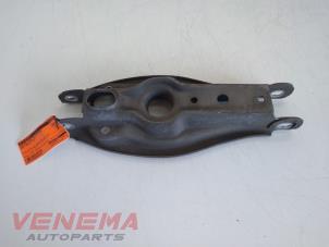 Used Lower wishbone, rear right BMW 1 serie (E88) 118d 16V Price € 28,99 Margin scheme offered by Venema Autoparts