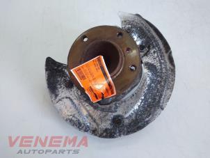 Used Knuckle, front left BMW 1 serie (E88) 118d 16V Price € 34,99 Margin scheme offered by Venema Autoparts