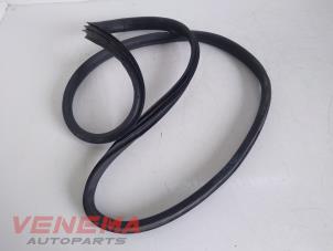 Used Rear door seal 4-door, right Ford Fiesta 7 1.1 Ti-VCT 12V 85 Price € 14,99 Margin scheme offered by Venema Autoparts