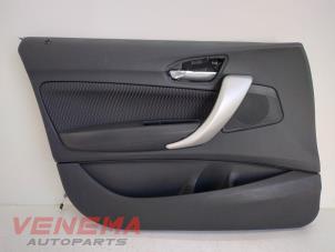 Używane Tapicerka drzwi lewych przednich wersja 4-drzwiowa BMW 1 serie (F20) 114i 1.6 16V Cena € 49,99 Procedura marży oferowane przez Venema Autoparts