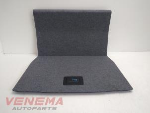 Used Floor panel load area BMW 3 serie (E90) 320i 16V Price € 64,99 Margin scheme offered by Venema Autoparts