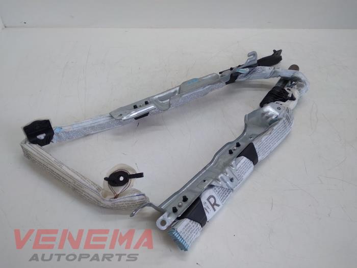 Używane Kurtyna prawa BMW X1 (E84) xDrive 20d 2.0 16V Cena € 99,99 Procedura marży oferowane przez Venema Autoparts