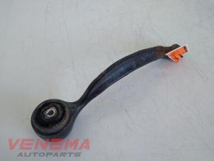 Used Front wishbone, right BMW X1 (E84) xDrive 20d 2.0 16V Price € 39,99 Margin scheme offered by Venema Autoparts