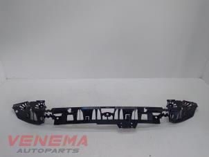 Used Rear bumper bracket central BMW 1 serie (F20) 114d 1.6 16V Price € 34,99 Margin scheme offered by Venema Autoparts