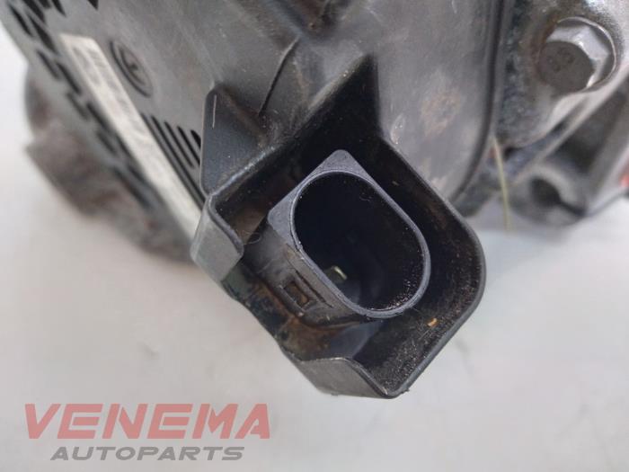 Dynamo van een BMW 1 serie (F20) 114d 1.6 16V 2015