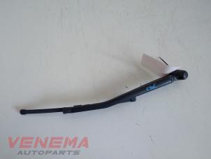 Used Rear wiper arm BMW 1 serie (E87/87N) 116i 1.6 16V Price € 7,99 Margin scheme offered by Venema Autoparts
