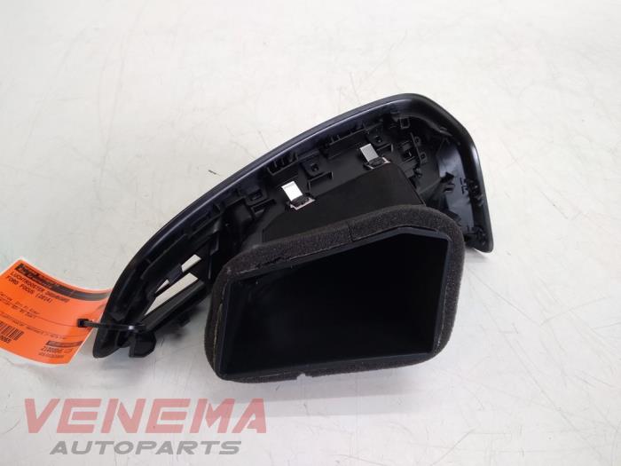 Dashboard vent Ford Focus III Wagon 1.0 Ti-VCT EcoBoost 12V 125 ...