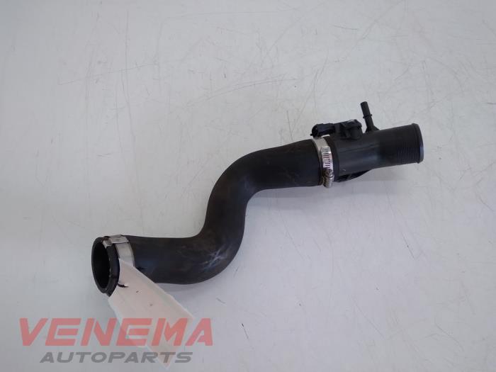 Gebrauchte Intercooler Schlauch Ford Focus 3 Wagon 1.0 Ti-VCT EcoBoost 12V 125 Preis € 39,99 Margenregelung angeboten von Venema Autoparts