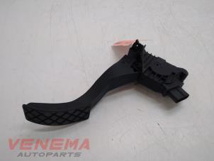 Used Accelerator pedal Seat Ibiza V (KJB) 1.0 12V Price € 29,99 Margin scheme offered by Venema Autoparts