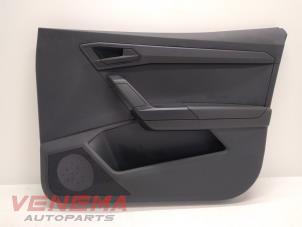 Usagé Revêtement portière haut 4portes avant droite Seat Ibiza V (KJB) 1.0 12V Prix € 49,99 Règlement à la marge proposé par Venema Autoparts