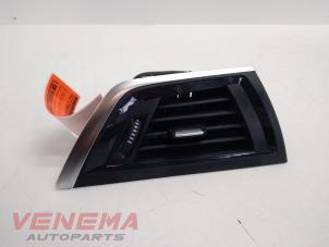 Used Dashboard vent BMW 2 serie (F23) 218i 1.5 TwinPower Turbo 12V Price € 18,99 Margin scheme offered by Venema Autoparts
