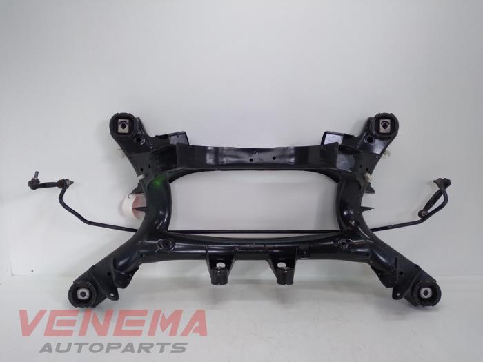 Subframe from a BMW 2 serie (F23) 218i 1.5 TwinPower Turbo 12V 2019