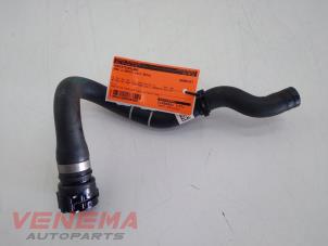 Used Radiator hose BMW 2 serie (F23) 218i 1.5 TwinPower Turbo 12V Price € 9,99 Margin scheme offered by Venema Autoparts