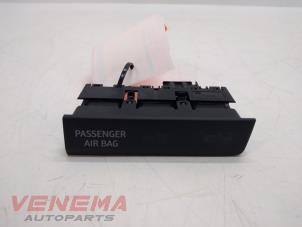 Used Airbag indicator light Seat Leon (5FB) 1.2 TSI Ecomotive 16V Price € 9,99 Margin scheme offered by Venema Autoparts