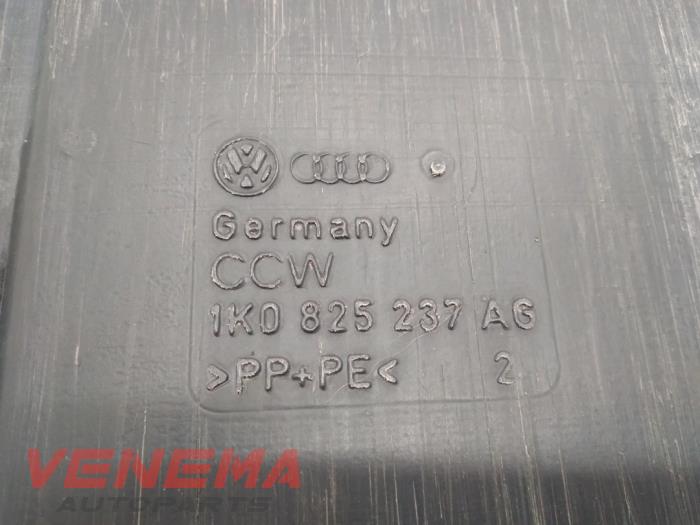 Plyta ochronna silnika z Volkswagen Golf Plus (5M1/1KP) 1.6 TDI 16V 105 2012