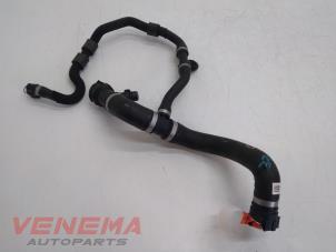 Used Radiator hose BMW 2 serie (F23) 218i 1.5 TwinPower Turbo 12V Price € 39,99 Margin scheme offered by Venema Autoparts