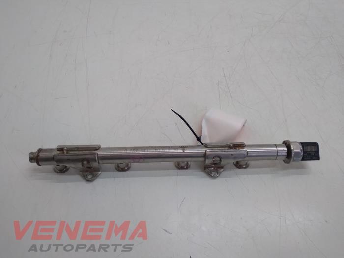 Usagé Système d'injection Volkswagen Golf VII (AUA) 1.2 TSI 16V Prix € 29,99 Règlement à la marge proposé par Venema Autoparts