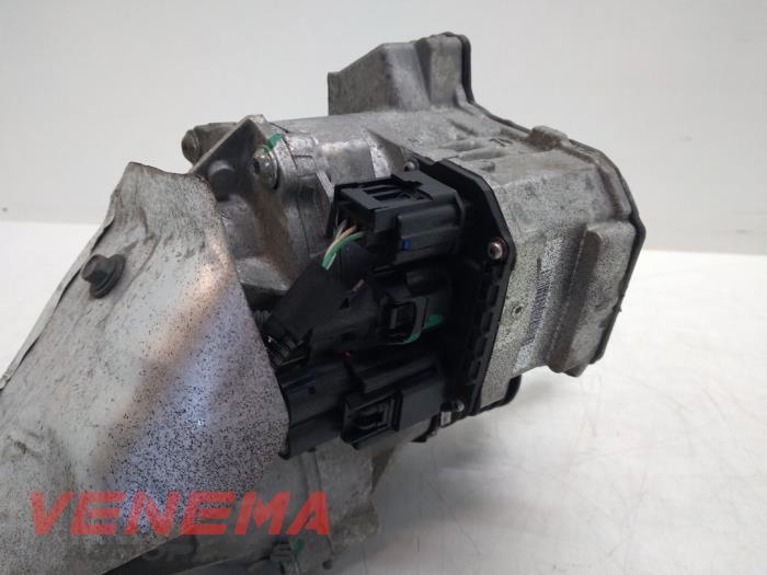 Power steering box Volvo V40 Cross Country 2.0 D2 16V - 36012734 VOLVO