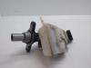 Master cylinder from a Ford Focus 3 1.0 Ti-VCT EcoBoost 12V 100 2014