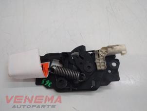 Used Bonnet lock mechanism Ford Focus 3 1.0 Ti-VCT EcoBoost 12V 100 Price € 24,99 Margin scheme offered by Venema Autoparts