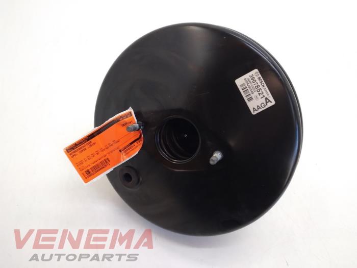 Usagé Servo frein Opel Corsa E 1.2 16V Prix € 14,99 Règlement à la marge proposé par Venema Autoparts