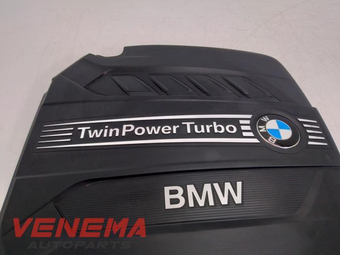 Chapa protectora motor de un BMW 1 serie (F20) 116d 1.6 16V Efficient Dynamics 2014