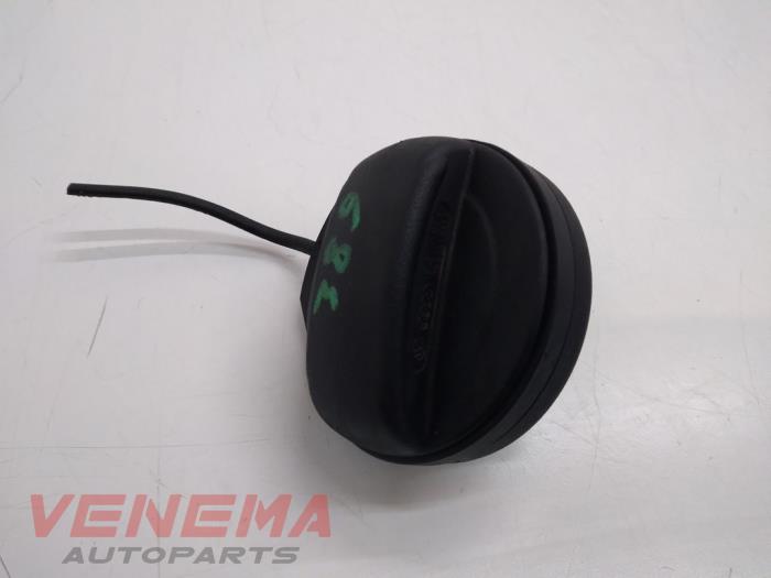 Begagnade Tanklock Audi A5 Sportback (F5A/F5F) 2.0 40 TFSI g-tron 16V Pris € 9,99 Marginaltabell erbjuds av Venema Autoparts