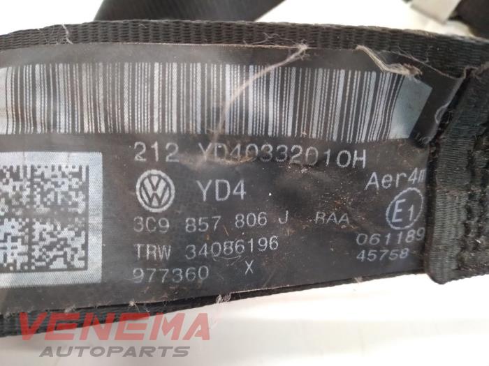 Ceinture de sécurité arrière droite d'un Volkswagen Passat Variant (365) 2.0 TDI 16V 140 2011