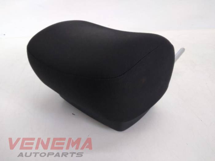 Headrest Volkswagen Passat Variant 2.0 TDI 16V 140 3AA881903T