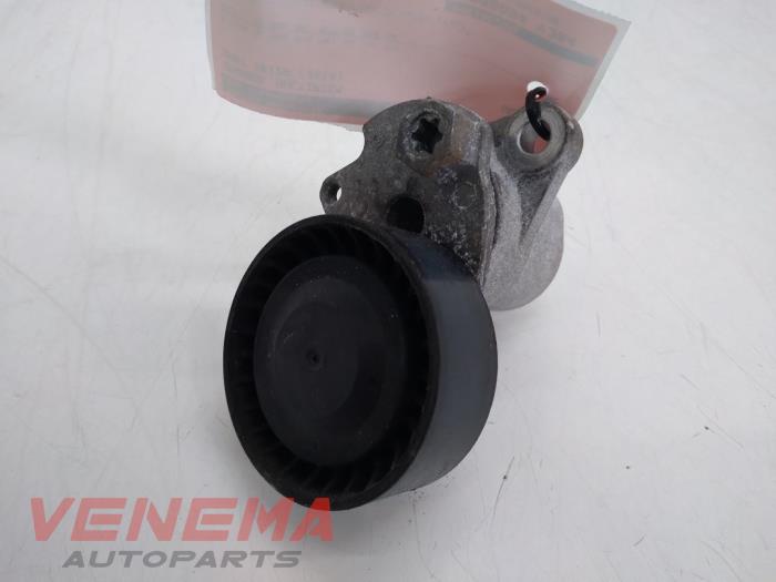 Usados Rodillo tensor correa múltiple Seat Ibiza V (KJB) 1.0 TSI 12V Precio € 9,99 Norma de margen ofrecido por Venema Autoparts