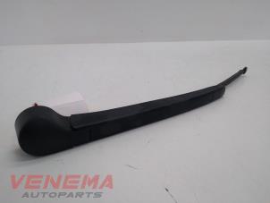 Used Rear wiper arm Seat Ibiza V (KJB) 1.0 TSI 12V Price € 14,99 Margin scheme offered by Venema Autoparts
