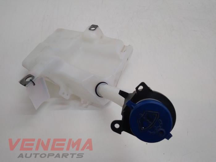Front windscreen washer reservoir from a Ford C-Max (DXA) 1.6 SCTi 16V 2013