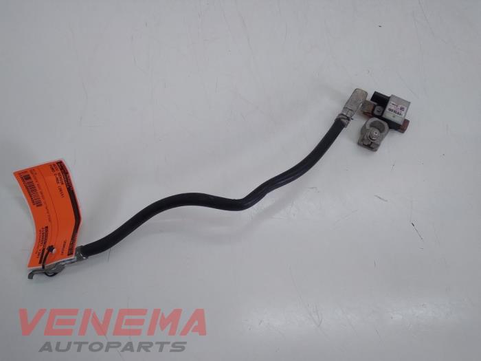 Battery sensor from a Ford C-Max (DXA) 1.6 SCTi 16V 2013