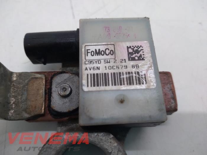 Battery sensor from a Ford C-Max (DXA) 1.6 SCTi 16V 2013
