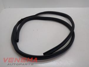 Used Rear door seal 4-door, right Ford C-Max (DXA) 1.6 SCTi 16V Price € 24,99 Margin scheme offered by Venema Autoparts