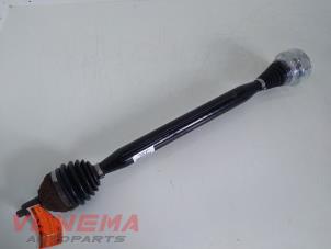 Used Front drive shaft, right Volkswagen Polo V (6R) 1.2 TSI Price € 119,99 Margin scheme offered by Venema Autoparts