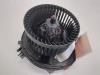 Usados Motor de ventilador de calefactor Seat Leon (5FB) 1.4 TSI 16V Precio € 39,99 Norma de margen ofrecido por Venema Autoparts