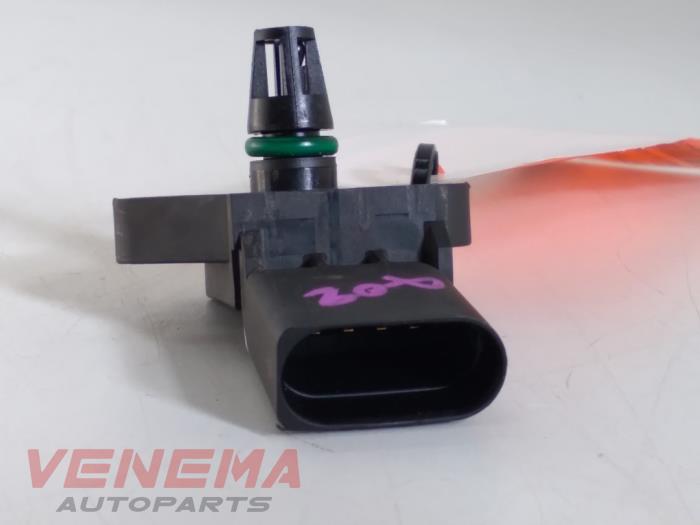Kraftstoffdruck Sensor van een Seat Leon (5FB) 1.4 TSI 16V 2016
