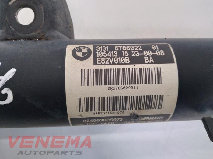 Front shock absorber rod, right from a BMW 1 serie (E81) 116i 1.6 16V 2009
