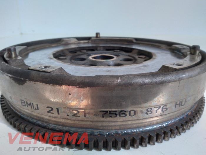 Dual mass flywheel from a BMW 1 serie (E81) 116i 1.6 16V 2009