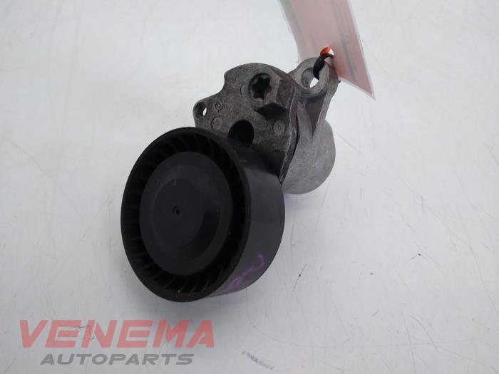 Usados Rodillo tensor correa múltiple Volkswagen Polo VI (AW1) 1.0 12V BlueMotion Technology Precio € 14,99 Norma de margen ofrecido por Venema Autoparts
