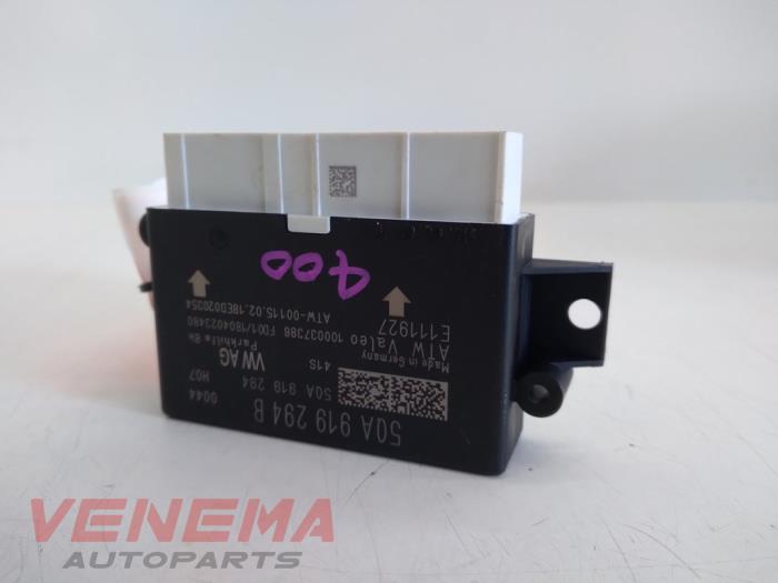 PDC Module from a Volkswagen Polo VI (AW1) 1.0 12V BlueMotion Technology 2019