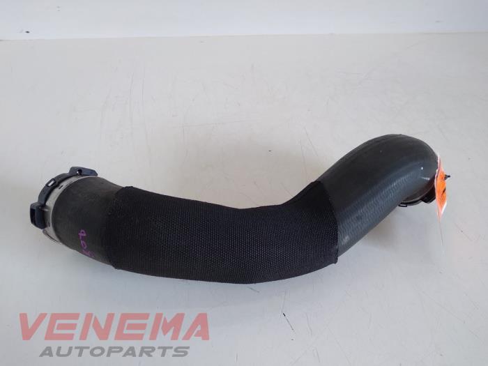 Usagé Tuyau intercooler BMW X1 (F48) sDrive 18d 2.0 16V Prix € 39,99 Règlement à la marge proposé par Venema Autoparts