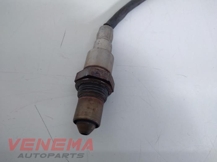 Sonde lambda d'un BMW X1 (F48) sDrive 18d 2.0 16V 2020