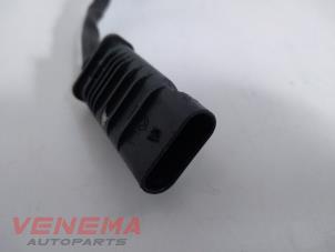 Sonde lambda d'un BMW X1 (F48) sDrive 18d 2.0 16V 2020