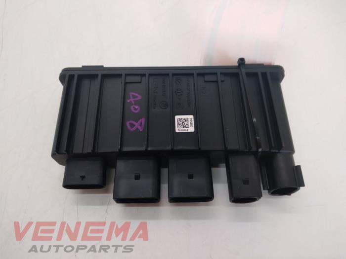 Używane Modul (rózne) BMW X1 (F48) sDrive 18d 2.0 16V Cena € 39,99 Procedura marży oferowane przez Venema Autoparts