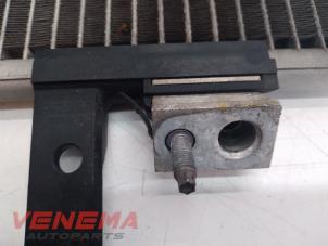 Klima Kondensor van een Peugeot 5008 II (M4/MC/MJ/MR) 1.2 12V e-THP PureTech 130 2021
