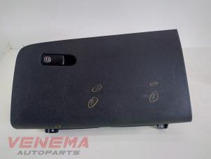 Used Glovebox Mercedes Vito (447.6) 1.6 111 CDI 16V Price € 49,99 Margin scheme offered by Venema Autoparts