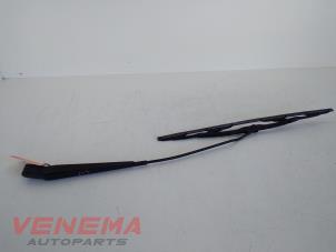 Used Front wiper arm Ford Transit 2.2 TDCi 16V Price € 14,99 Margin scheme offered by Venema Autoparts